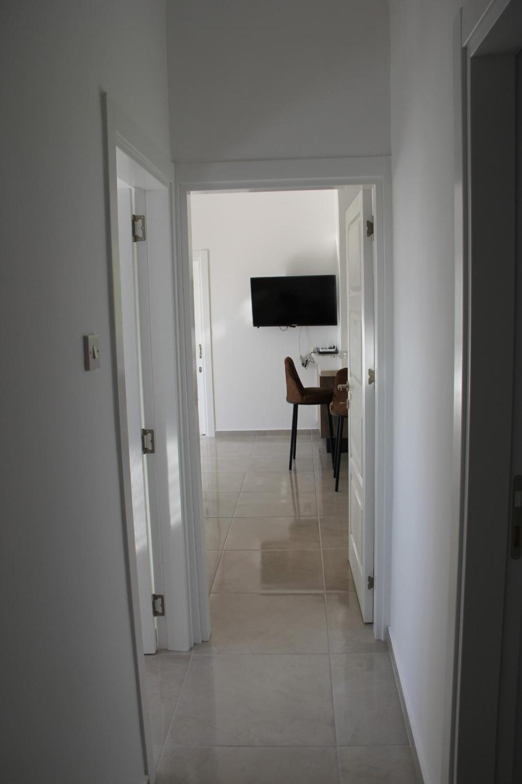 Okman Homes Kyrenia  Phòng bức ảnh